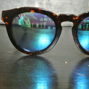 DIFF Sunglasses